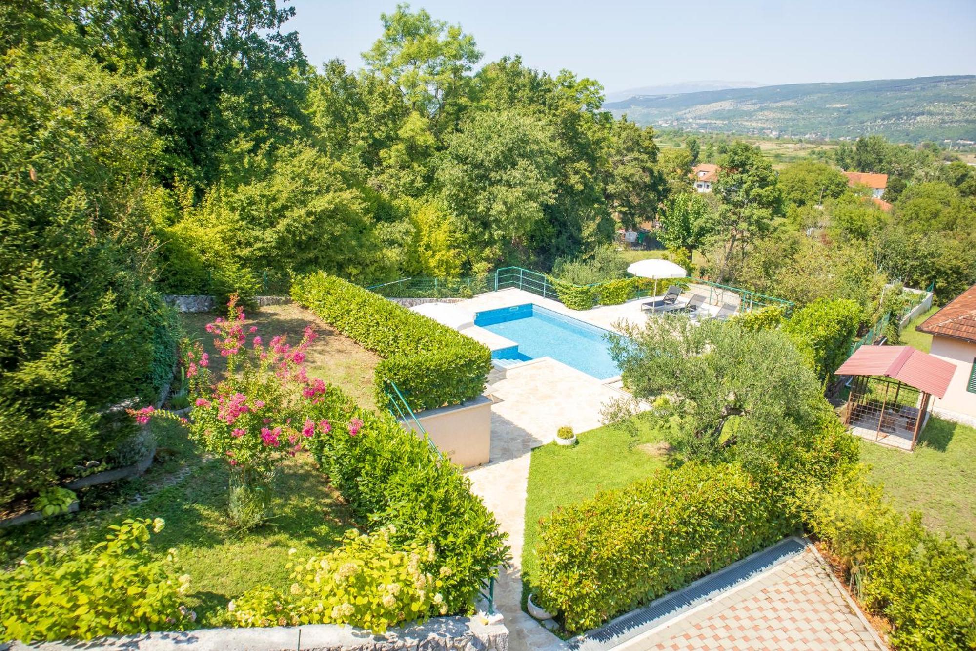 Villa Luna Имотски Экстерьер фото