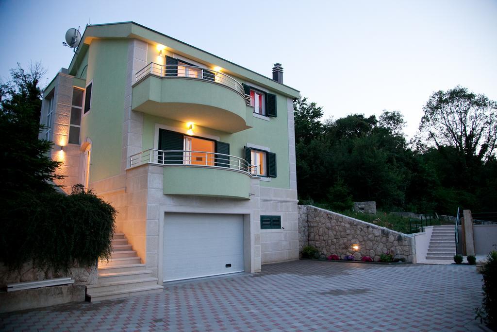 Villa Luna Имотски Экстерьер фото